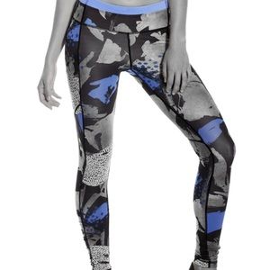 Lululemon Noemie McGovern Printed cropped Legging